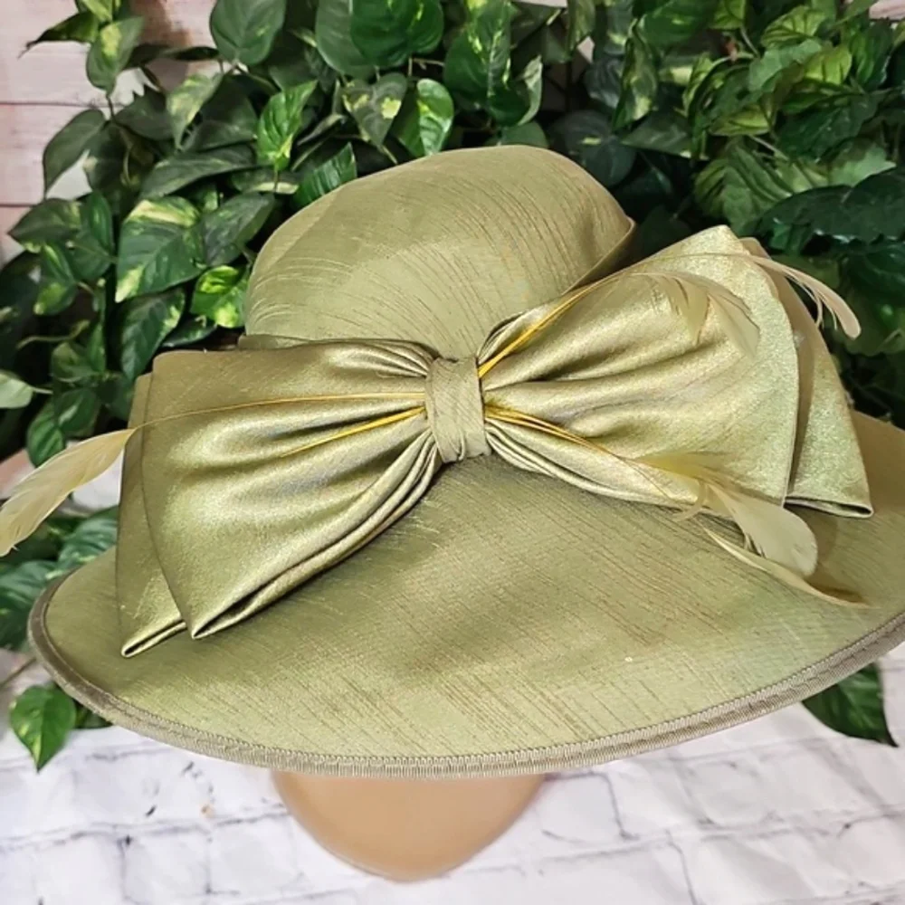 Giovannio Elegant Green Women's Hat with Bow/Feathers - Picture 3 of 9